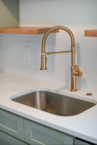 30 H Street, Charleston, SC 29403