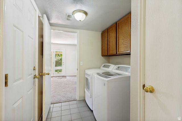 11878 S HIDDEN VALLEY DR, Sandy, UT 84094