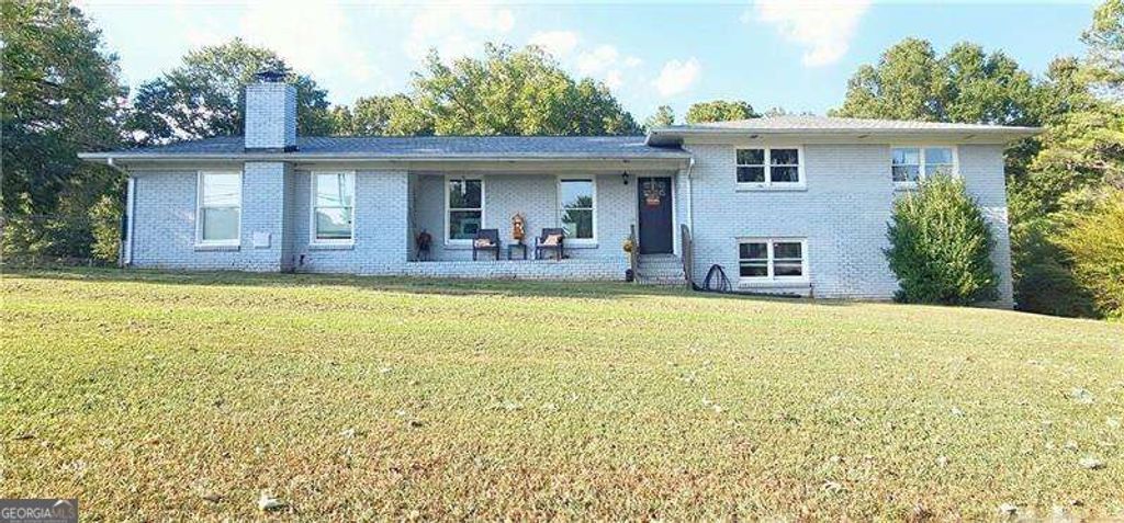 1215 Fairview Road NW, Calhoun, GA 30701