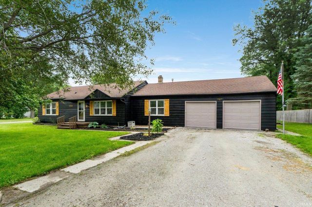 4654 Schmucker Drive, Fort Wayne, IN 46835