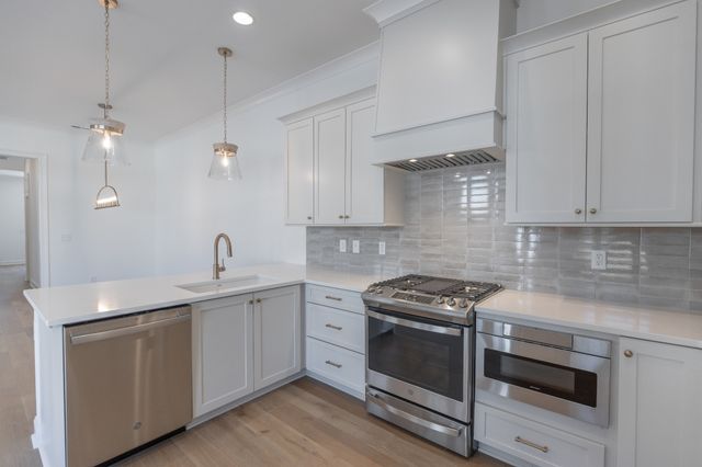 3174 Long Branch Cir, Franklin, TN 37064