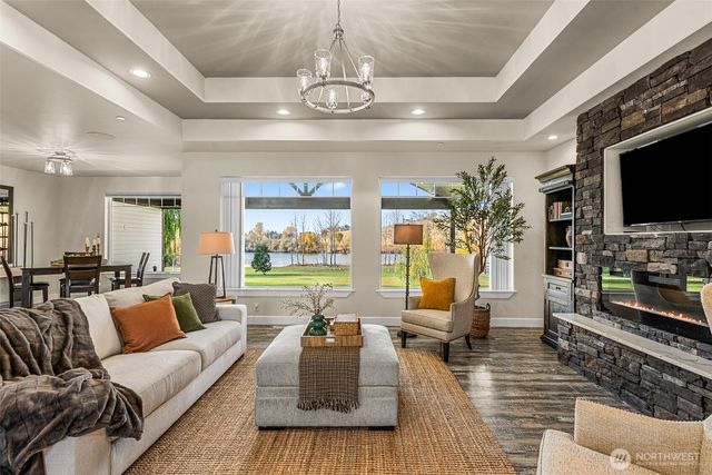 5060 Basin View Drive, Rock Island, WA 98850