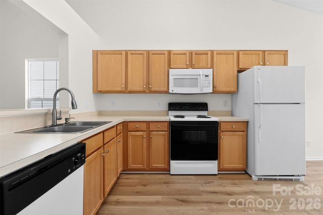 10641 Gold Pan Road, Charlotte, NC 28215