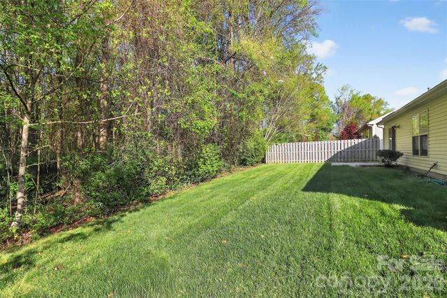 10641 Gold Pan Road, Charlotte, NC 28215