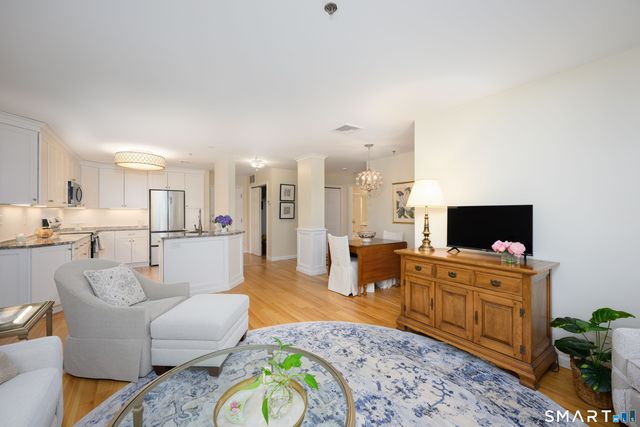 49 Rose Street 208, Branford, CT 06405