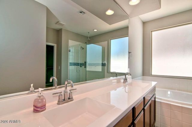 6303 S 24th Place, Phoenix, AZ 85042