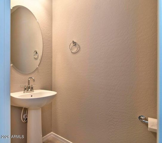 6303 S 24th Place, Phoenix, AZ 85042