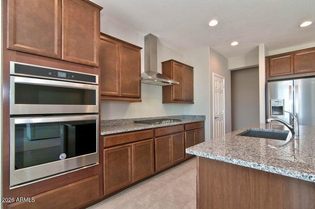 6303 S 24th Place, Phoenix, AZ 85042