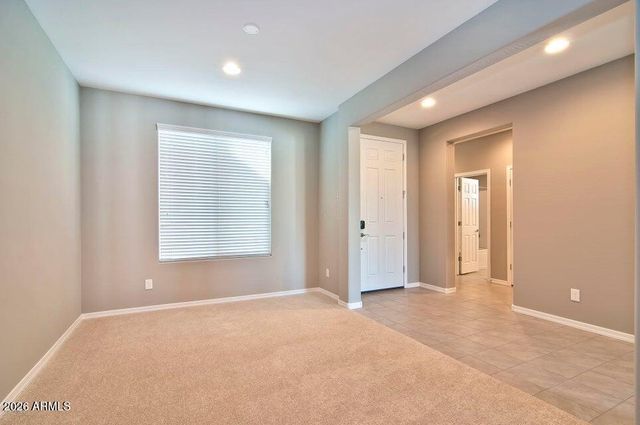 6303 S 24th Place, Phoenix, AZ 85042