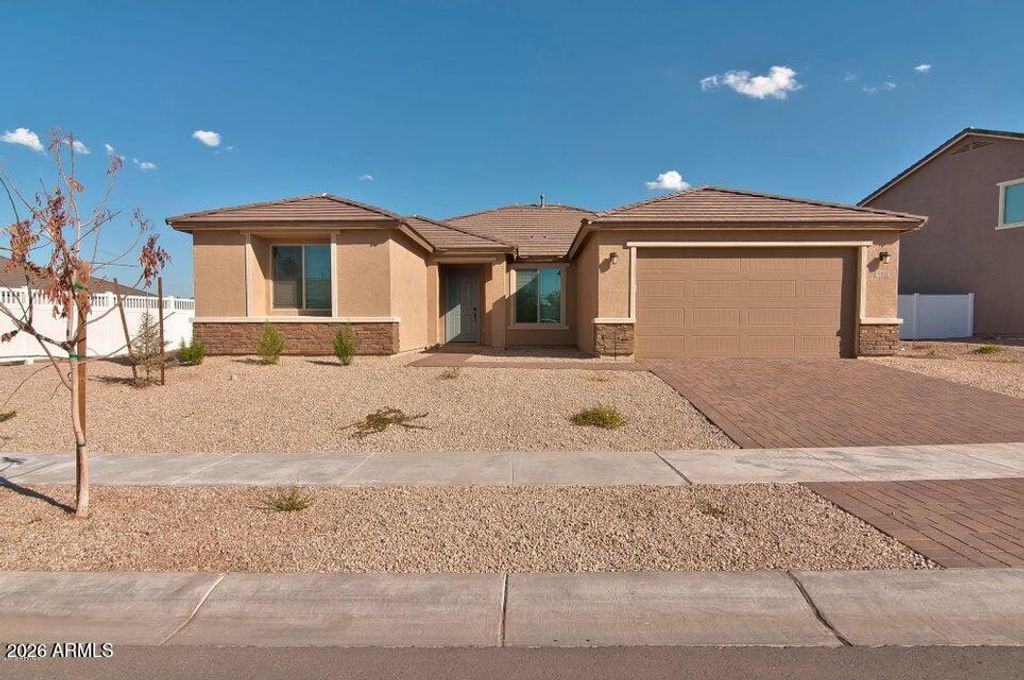 6303 S 24th Place, Phoenix, AZ 85042