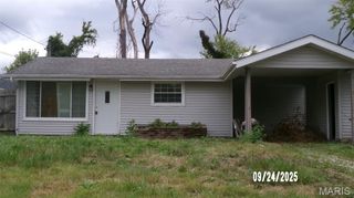 100 Cascade Drive, Belleville, IL 62223