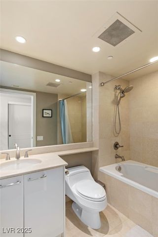 2877 Paradise Road 901, Las Vegas, NV 89109