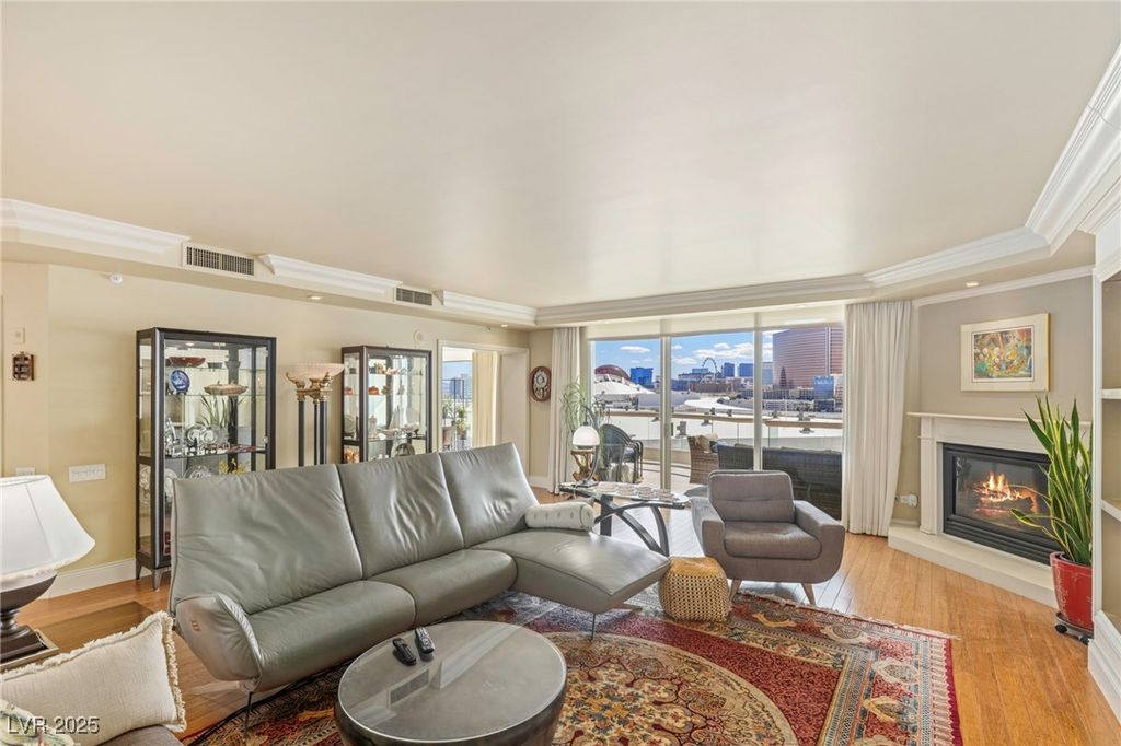 2877 Paradise Road 901, Las Vegas, NV 89109