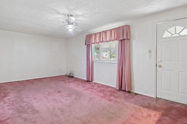 2570 Niantic Drive, Columbus, OH 43224