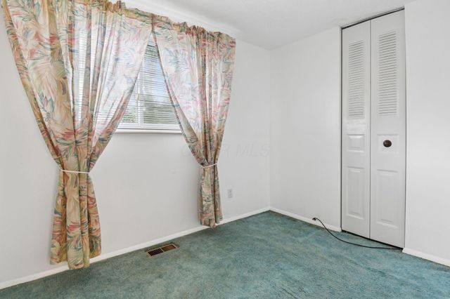2570 Niantic Drive, Columbus, OH 43224
