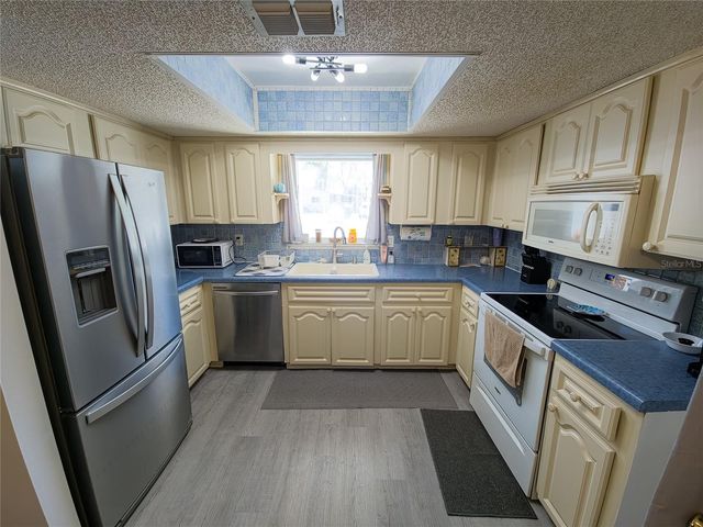 9377 SW 102ND PLACE, Ocala, FL 34481