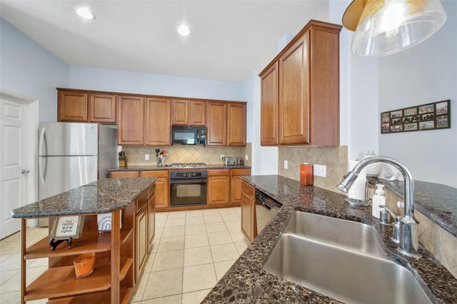 7210 Palmito Ranch Drive, Richmond, TX 77406