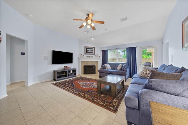 7210 Palmito Ranch Drive, Richmond, TX 77406