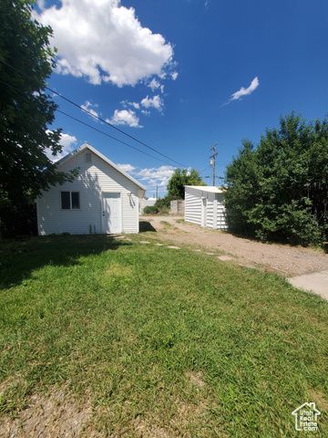 824 GRANT ST, Montpelier, ID 83254