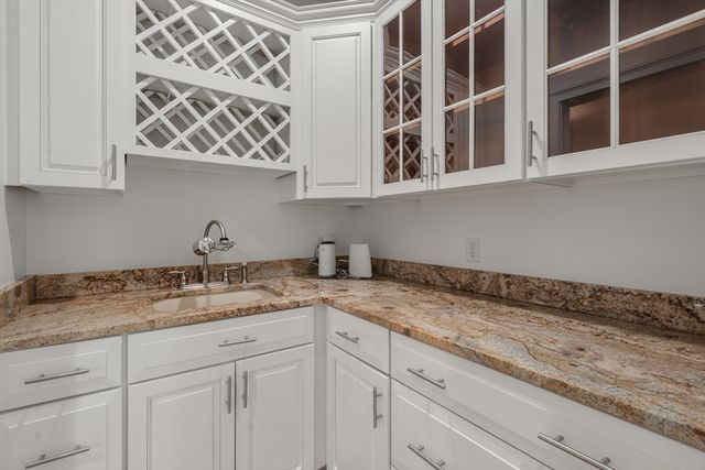 220 Newtown Road, Acton, MA 01720