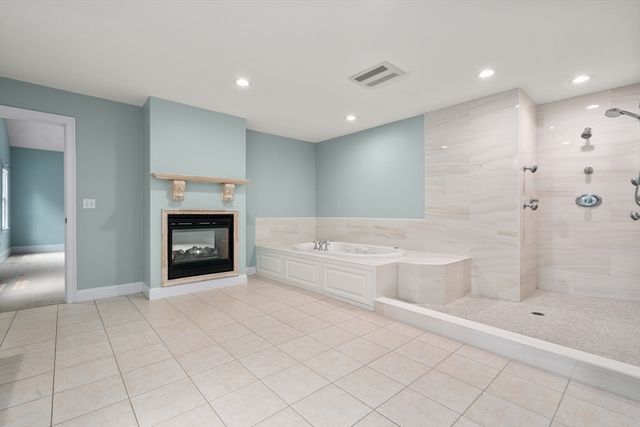 220 Newtown Road, Acton, MA 01720