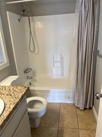 870 Avenue B Avenue 205, Boulder City, NV 89005