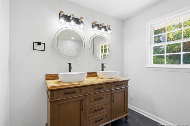 3411 Nato Road, Fayetteville, NC 28306