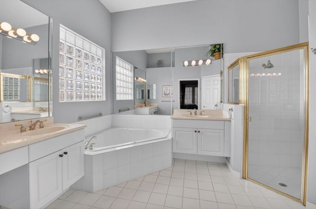 7152 Demedici Circle, Delray Beach, FL 33446