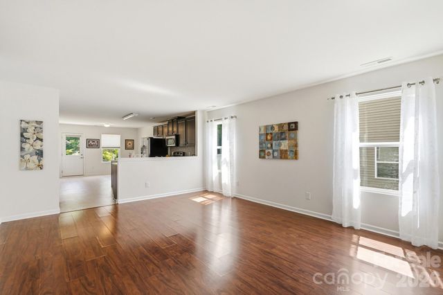 757 Willow Creek Drive, Gastonia, NC 28054