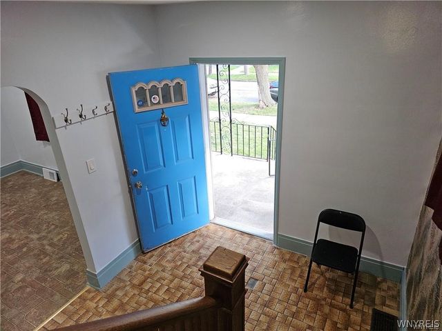 1870 South Avenue, Niagara Falls, NY 14305