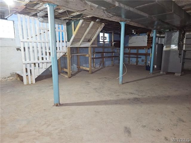 1870 South Avenue, Niagara Falls, NY 14305