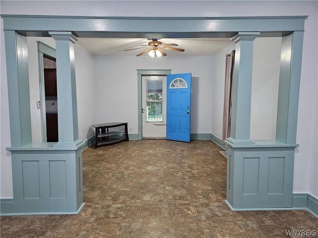 1870 South Avenue, Niagara Falls, NY 14305