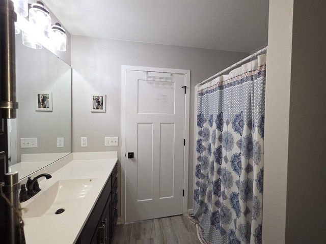 678 Westfield Avenue, Evansville, WI 53536