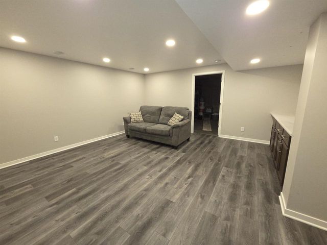 678 Westfield Avenue, Evansville, WI 53536