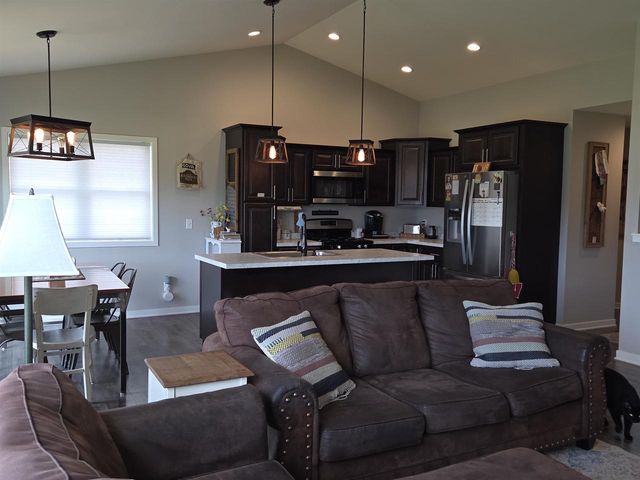 678 Westfield Avenue, Evansville, WI 53536
