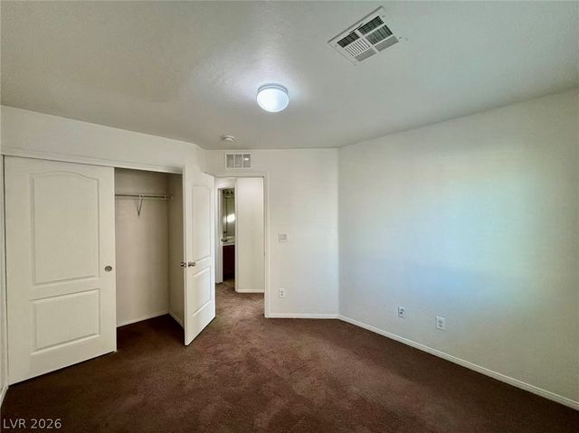 9832 Hearthfire Street, Las Vegas, NV 89178