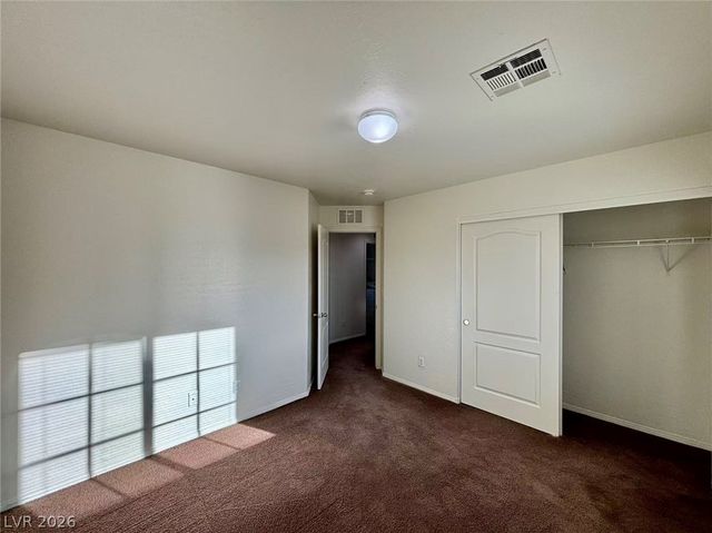 9832 Hearthfire Street, Las Vegas, NV 89178