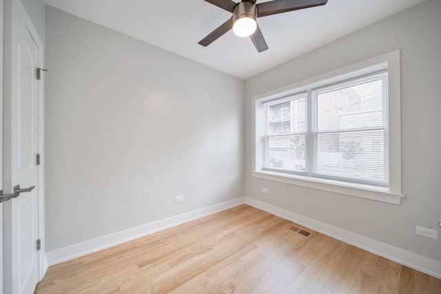 3014 N California Avenue 1FE, Chicago, IL 60618