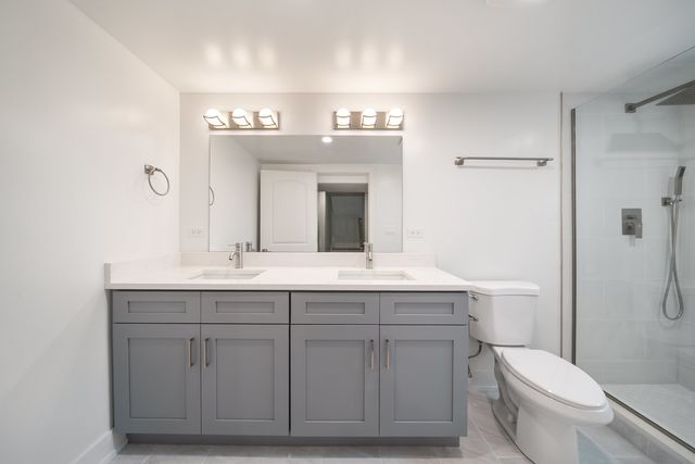 3014 N California Avenue 1FE, Chicago, IL 60618