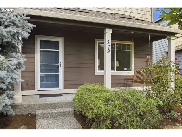 879 Sw WINDROSE Ter, Beaverton, OR 97003