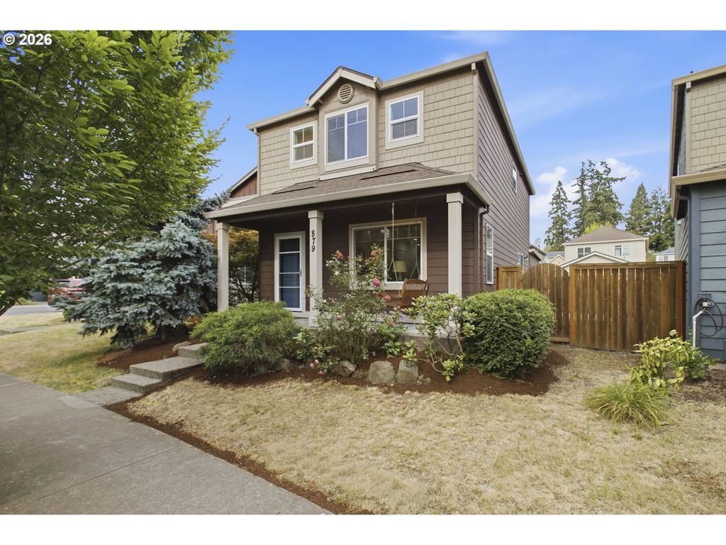 879 Sw WINDROSE Ter, Beaverton, OR 97003