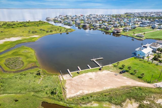 23122 Verano, Galveston, TX 77554