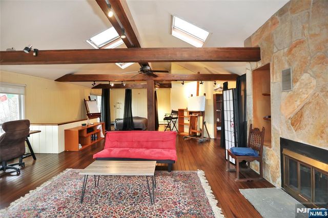 1470 Palisade Terrace, Fort Lee, NJ 07024