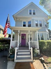 153 Baker Avenue, Groton, CT 06340