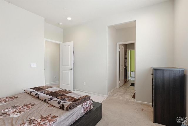 7309 Glitter Way, Bakersfield, CA 93313