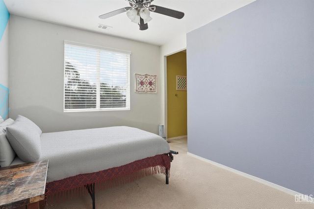 7309 Glitter Way, Bakersfield, CA 93313