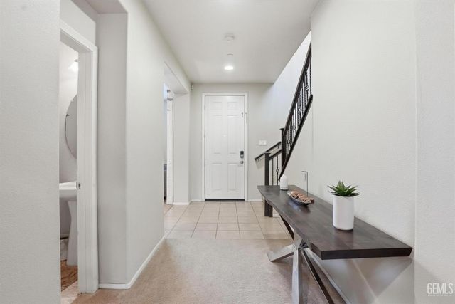 7309 Glitter Way, Bakersfield, CA 93313