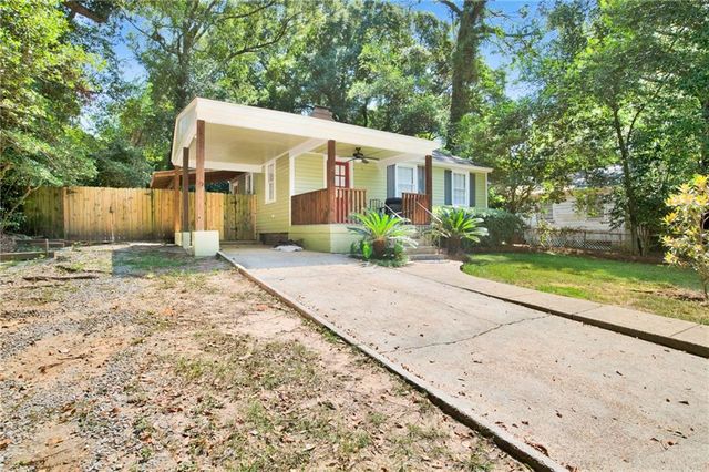 312 Pineview Lane W, Mobile, AL 36608