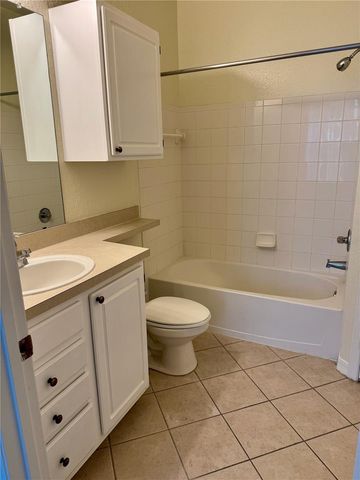 1100 LAKE SHADOW CIRCLE 2302, Maitland, FL 32751