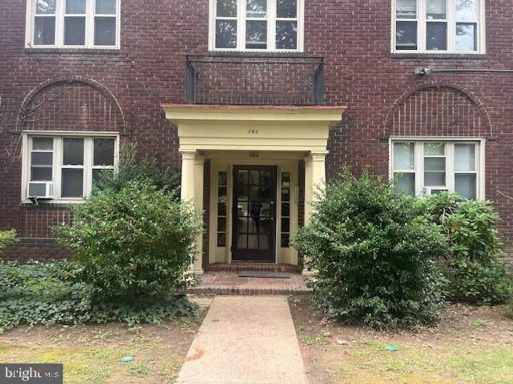 101 CARPENTER LN, Philadelphia, PA 19119